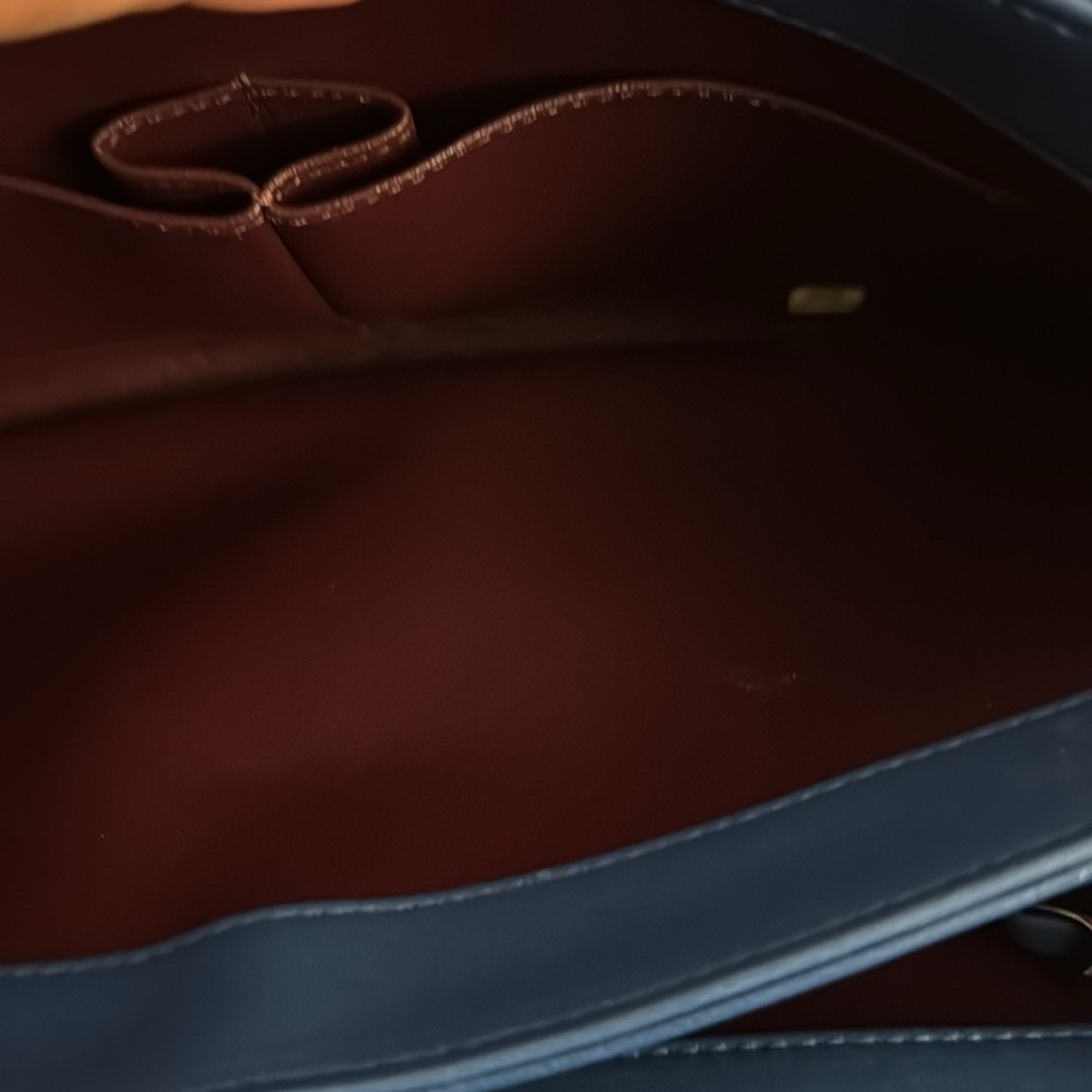 Chanel Blue Quilted Shoulder Bag with Chain Strap - Picture 7 of 17